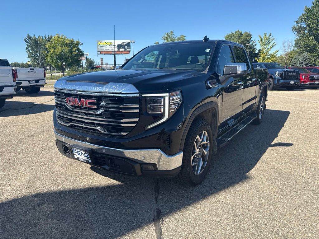 Used 2024 GMC Sierra 1500 SLT w/ SLT Premium Plus Package AWD/4WD image 1