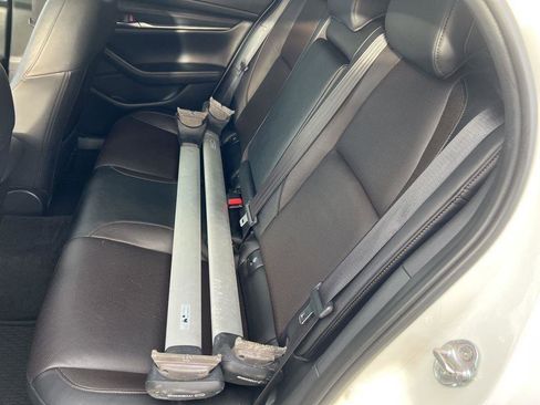 Used 2023 MAZDA MAZDA3 Hatchback w/Premium Plus Pkg image 26