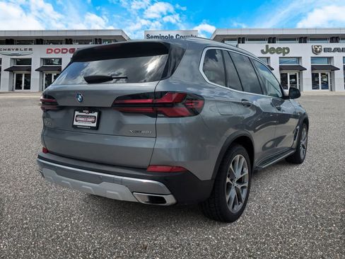 Used 2024 BMW X5 xDrive40i AWD/4WD image 8