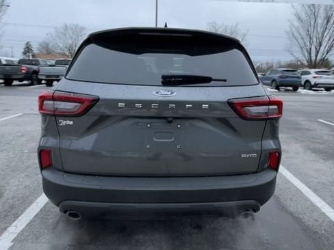 Used 2025 Ford Escape ST-Line Select image 3