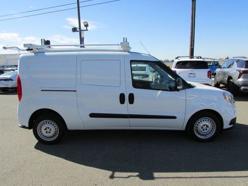 Used 2022 RAM ProMaster City Tradesman w/ Mopar Trailer Tow Group FWD image 5