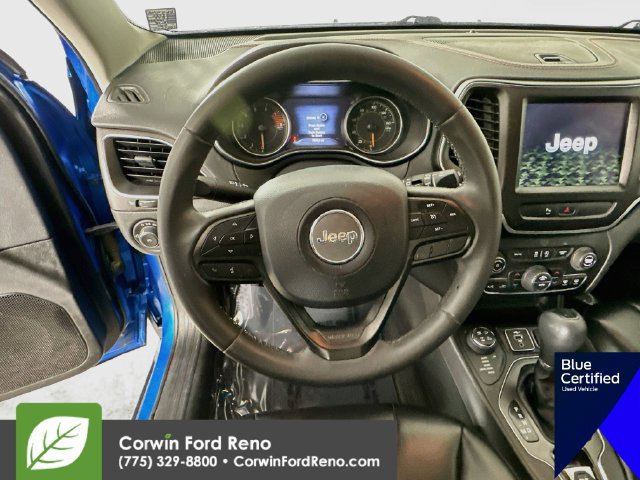 Used 2020 Jeep Cherokee Trailhawk w/ Trailer Tow Group AWD/4WD image 15