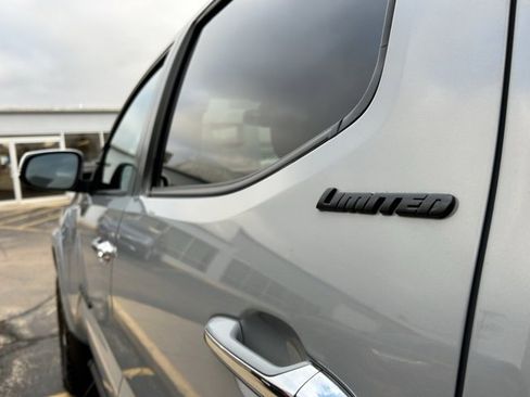 Used 2021 Toyota Tacoma Limited w/ Blackout Package (TMS) image 19