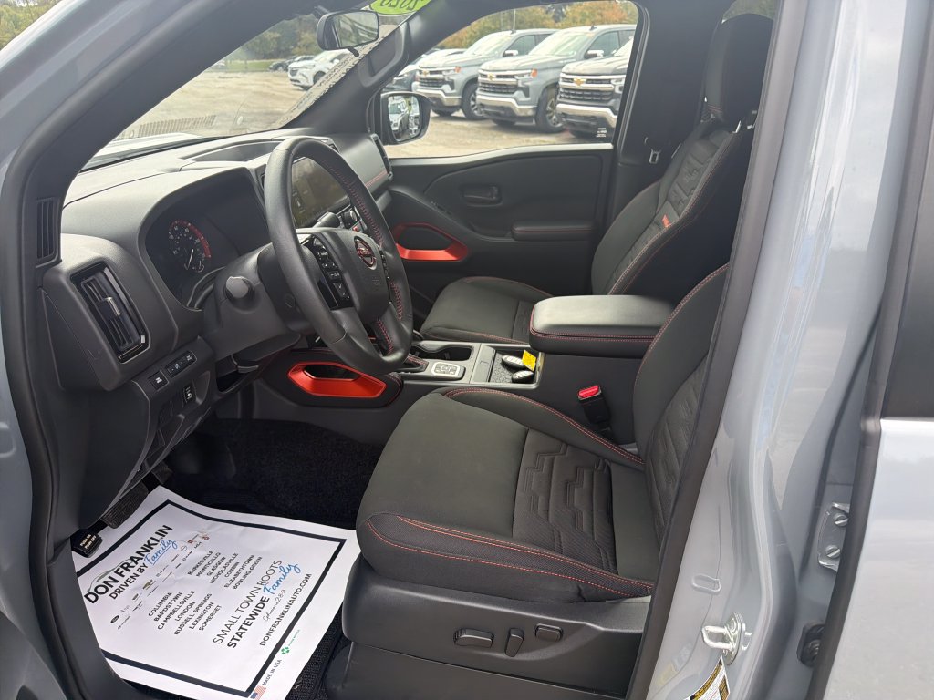 Used 2026 Nissan Frontier PRO-4X w/ Pro-4x Convenience Package AWD/4WD image 13
