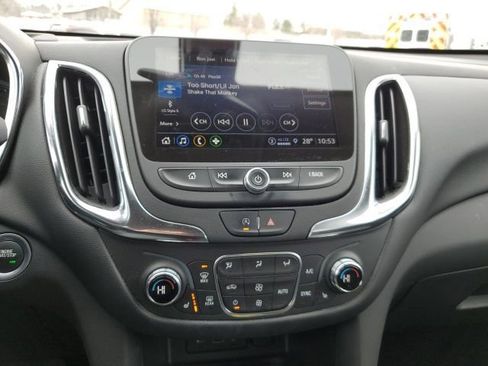 Used 2024 Chevrolet Equinox LT image 12