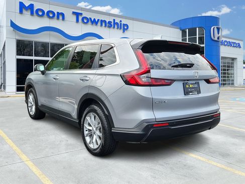 Used 2023 Honda CR-V EX-L image 4