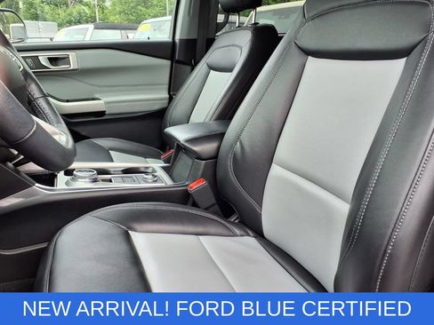 Certified 2023 Ford Explorer XLT w/ Equipment Group 202A AWD/4WD image 3