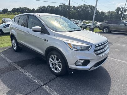Used 2017 Ford Escape SE