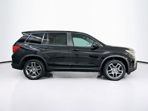 Used 2023 Honda Passport EX-L image 10