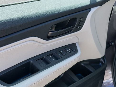 Used 2025 Honda Odyssey EX-L image 24
