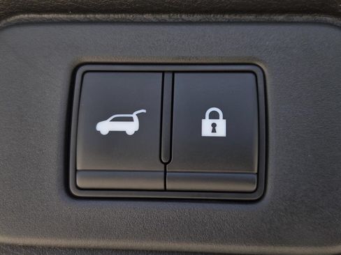 New 2026 Nissan Rogue SV FWD image 10