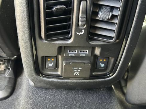 Used 2025 Dodge Durango R/T AWD/4WD image 15
