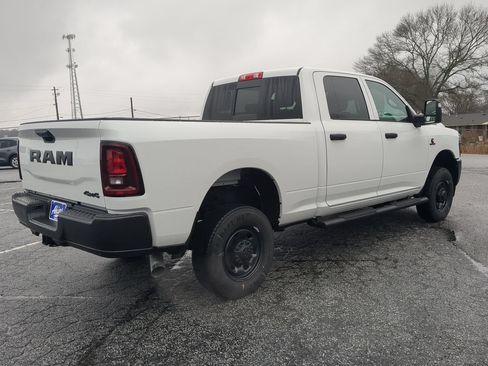 New 2026 RAM 2500 Tradesman AWD/4WD image 4