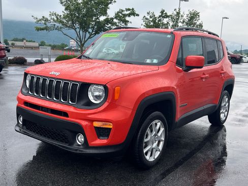 Used 2021 Jeep Renegade Latitude w/ Convenience Group AWD/4WD image 10