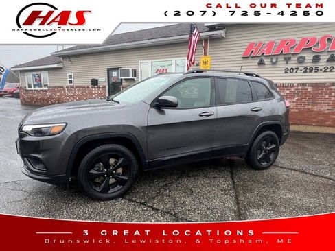 Used 2020 Jeep Cherokee Latitude Plus image 2