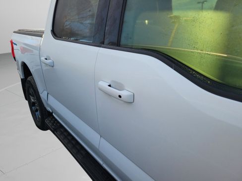 Used 2024 Ford F150 Lightning Flash image 26