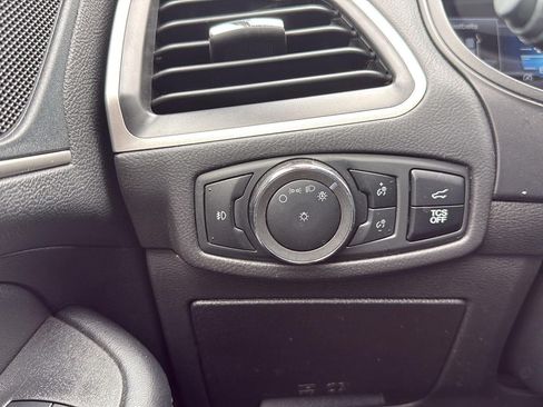Certified 2024 Ford Edge SEL w/ Convenience Package AWD/4WD image 18