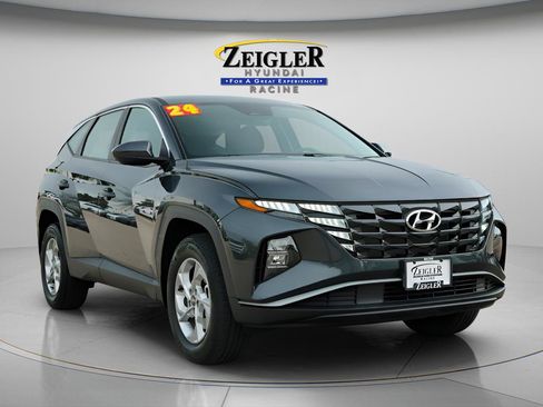 Certified 2024 Hyundai Tucson SE AWD/4WD image 1