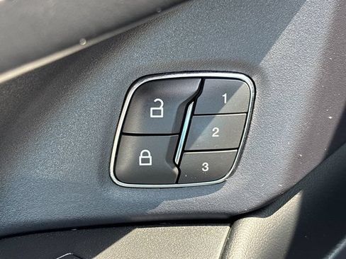 Used 2021 Ford Expedition Platinum AWD/4WD image 24