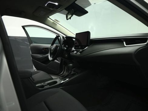 Used 2024 Toyota Corolla LE image 58