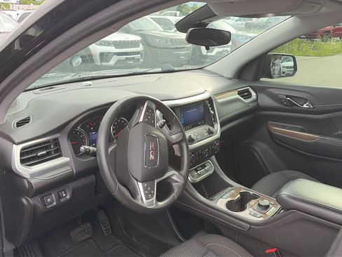 Used 2022 GMC Acadia SLE w/ Driver Convenience Package AWD/4WD image 5
