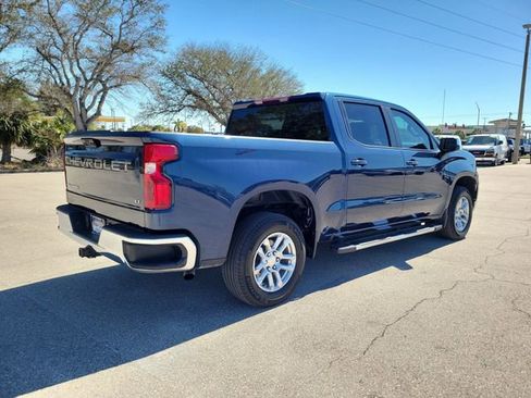 Certified 2022 Chevrolet Silverado 1500 LT image 4