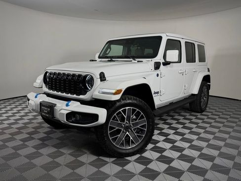 Used 2024 Jeep Wrangler High Altitude image 1