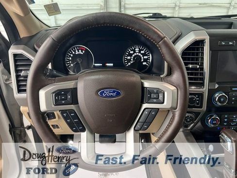 Used 2020 Ford F150 Lariat image 39