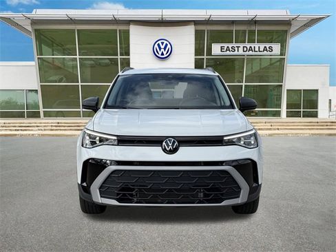 Used 2025 Volkswagen Taos S image 6