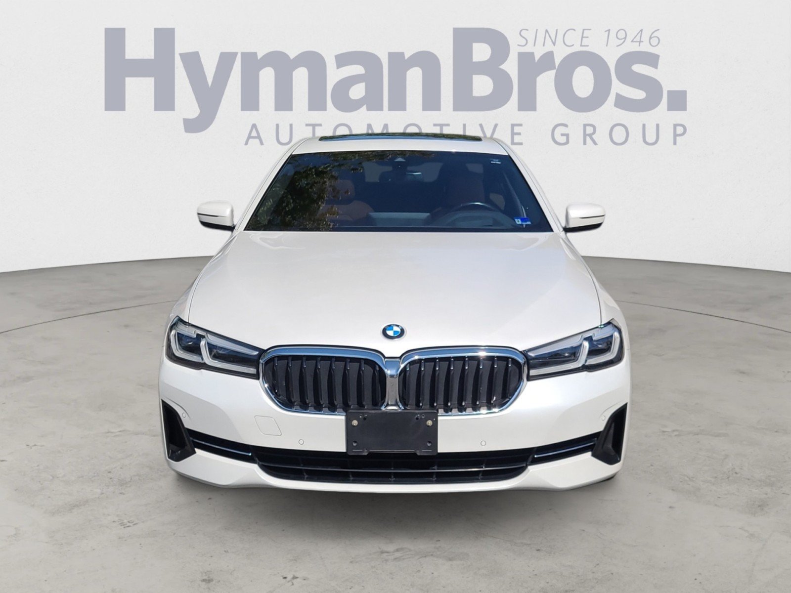 Used 2022 BMW 530i xDrive w/ M Sport Package AWD/4WD image 8