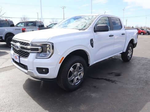 New 2025 Ford Ranger XLT w/ Equipment Group 301A High image 11