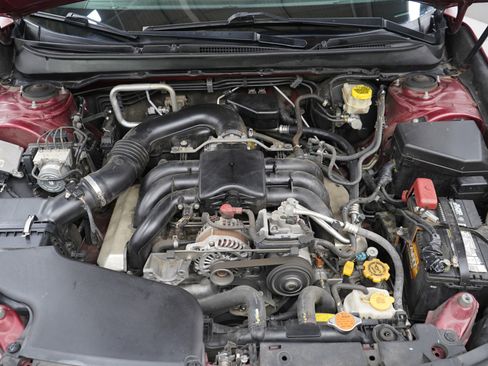 Used 2017 Subaru Outback 3.6R Limited image 32