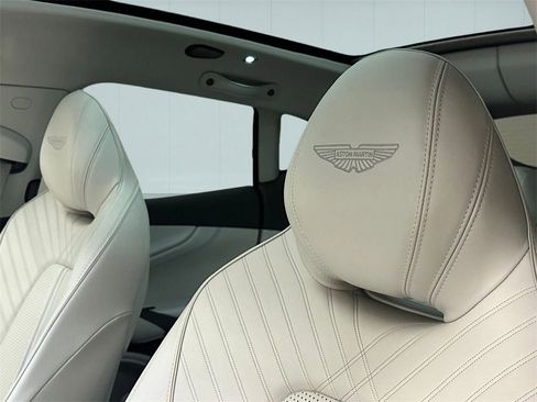 New 2025 Aston Martin DBX 707 image 37