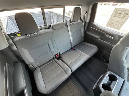 Used 2024 Chevrolet Silverado 1500 LT Trail Boss w/ Convenience Package II AWD/4WD image 24