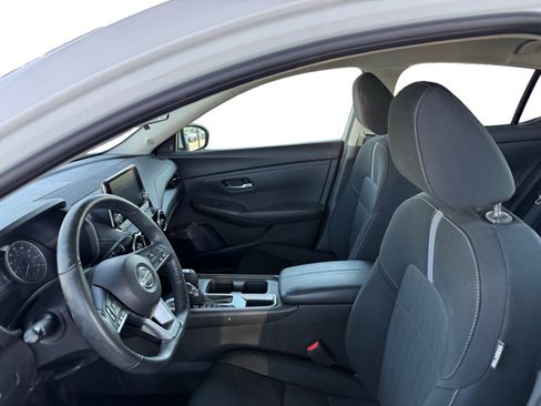 Used 2023 Nissan Sentra SV w/ All-Weather Package FWD image 10