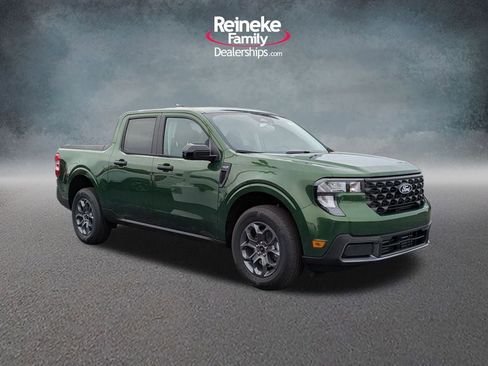 New 2025 Ford Maverick XLT w/ XLT Luxury Package image 3