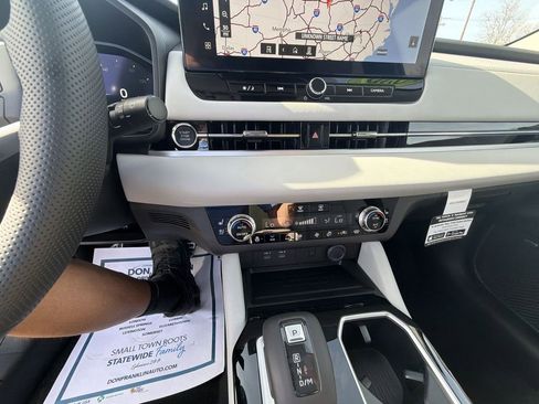 New 2026 Mitsubishi Outlander SEL AWD/4WD image 19