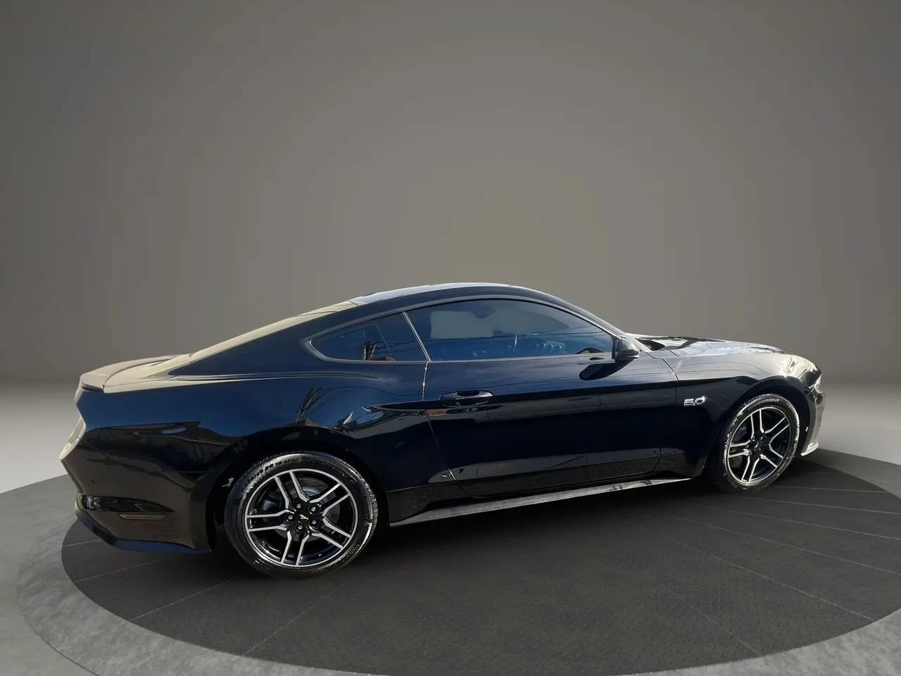 Used 2021 Ford Mustang GT w/ Equipment Group 301A RWD image 6