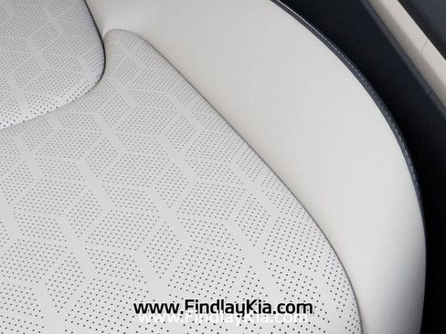 New 2026 Kia Carnival SX image 27