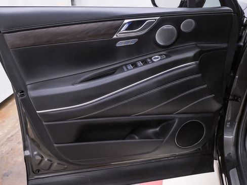 Certified 2025 Genesis GV80 2.5T Prestige image 26