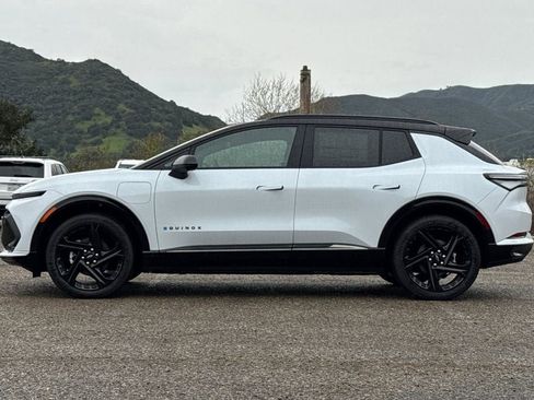 New 2026 Chevrolet Equinox EV RS image 7