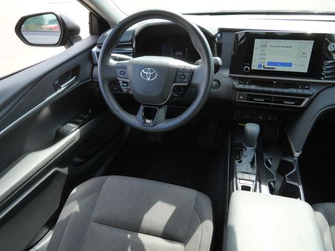 Certified 2025 Toyota Camry LE w/ Convenience Package AWD/4WD image 10