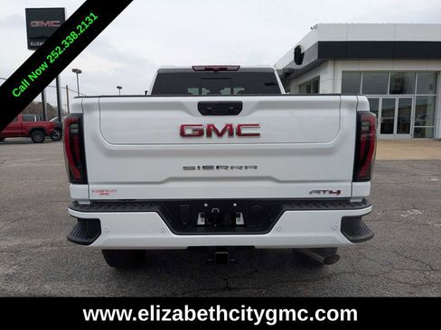 New 2026 GMC Sierra 2500 AT4 image 5