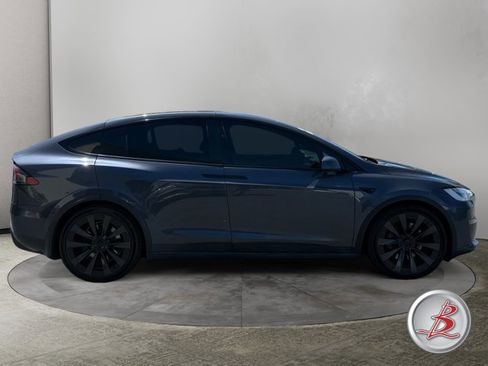 Used 2022 Tesla Model X AWD/4WD image 5