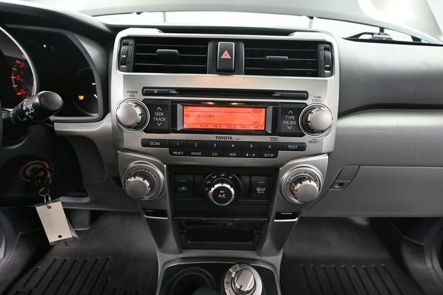 Used 2013 Toyota 4Runner SR5 w/ Convenience Pkg AWD/4WD image 25
