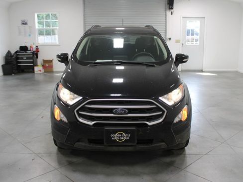 Used 2021 Ford EcoSport SE w/ SE Convenience Package image 3