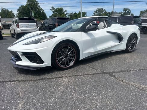Used 2024 Chevrolet Corvette Stingray Premium Conv w/ Z51 Performance Package RWD image 29