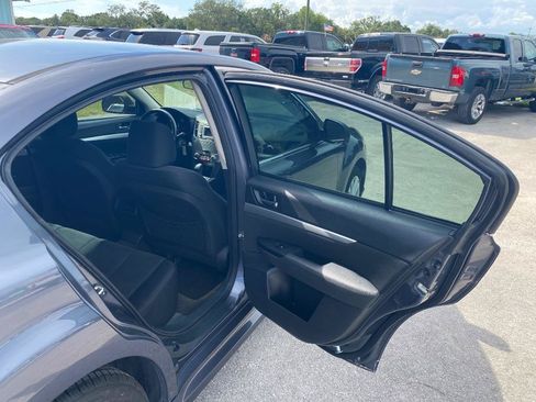 Used 2014 Subaru Legacy 2.5i Premium AWD/4WD image 19