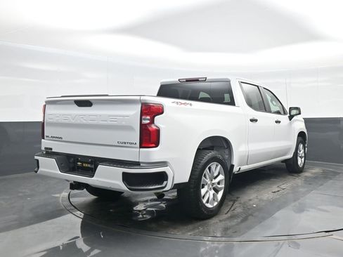 Used 2022 Chevrolet Silverado 1500 Custom w/ Safety Confidence Package image 6