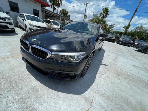 Used 2019 BMW 530i w/ Convenience Package RWD image 3